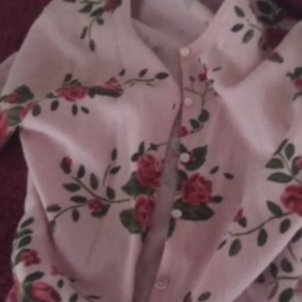 Rose 3/4 Sleeve Cardigan